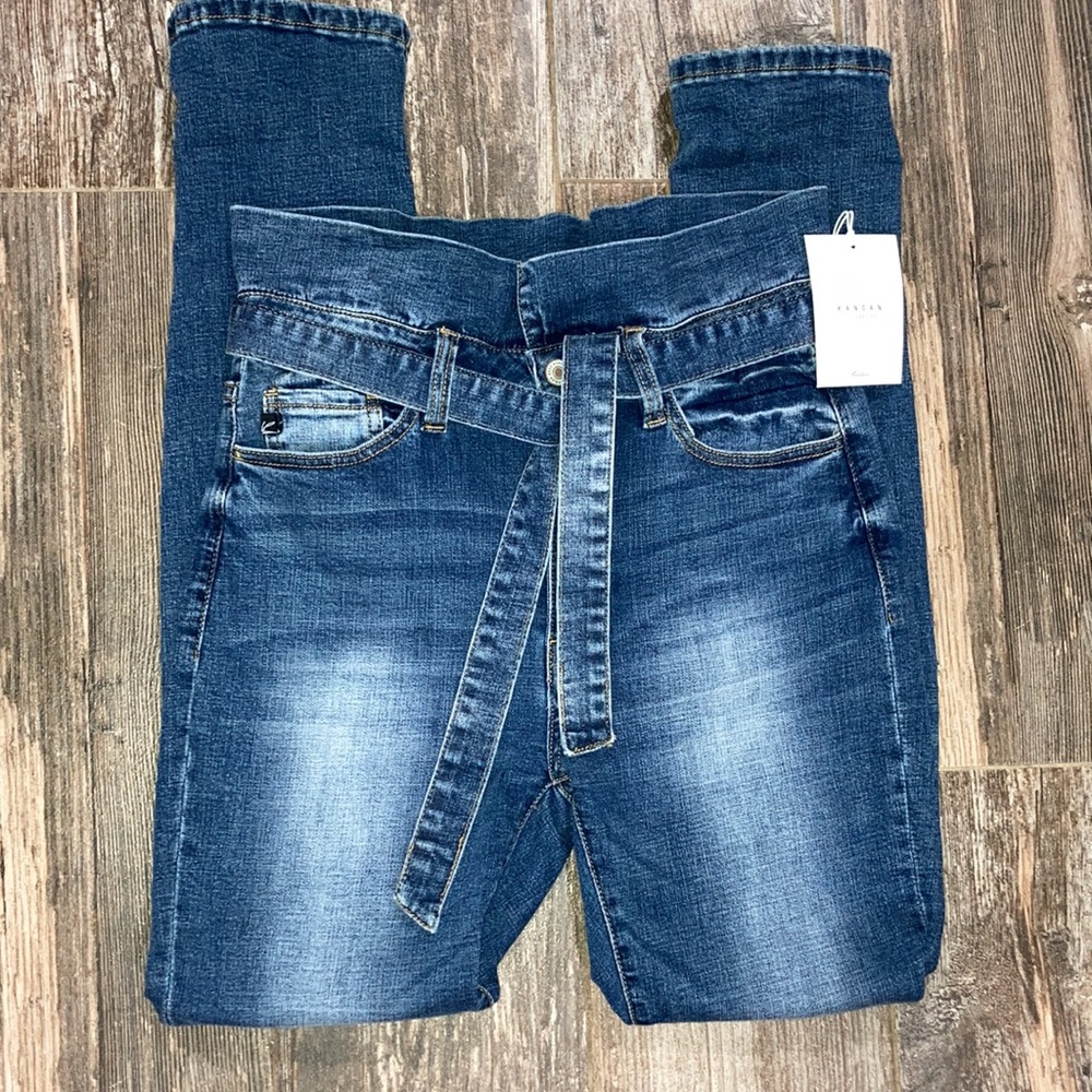 NWT KanCan High Rise/Ankle Skinny Jeans - Size 9/28